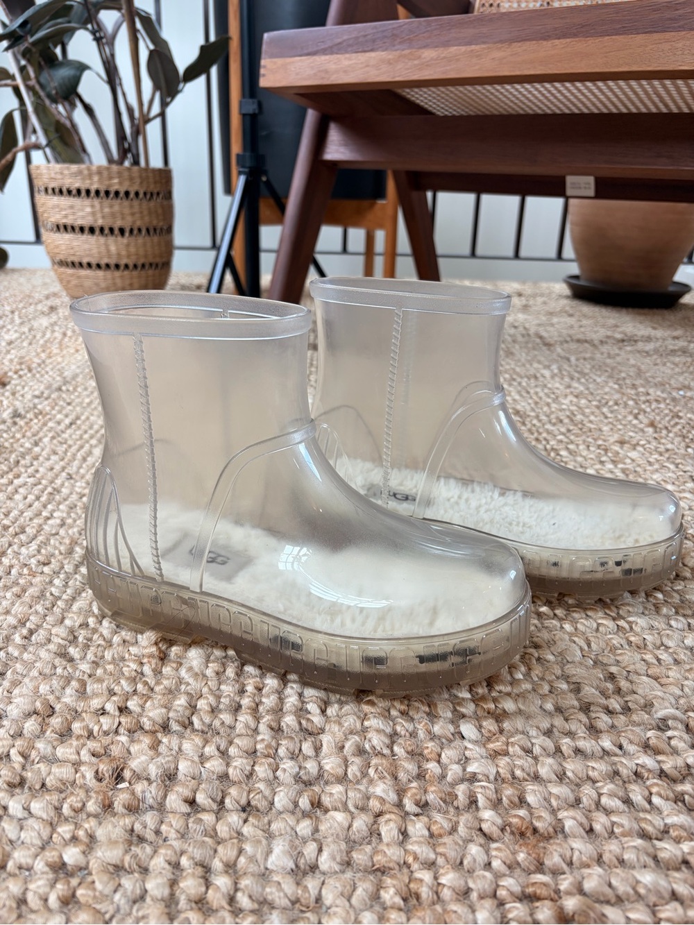 UGG Clear Translucent Winter Rain Boots with White Fur Lining